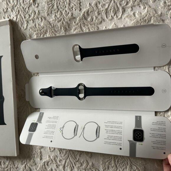 Apple Watch Sport Band - Picture 3 of 4